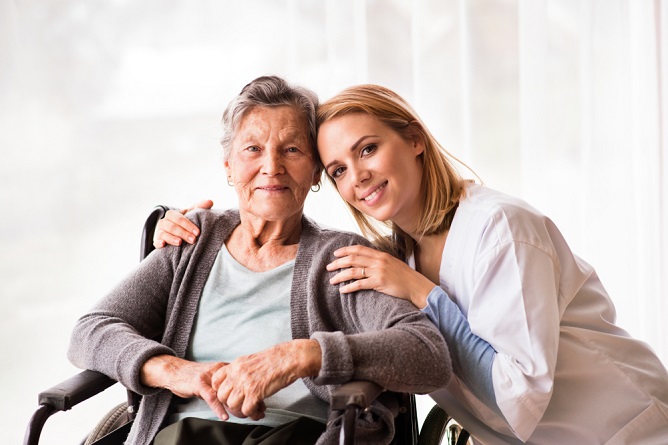 improving-elderly-mental-health-with-companionship
